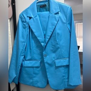 Shein - blue faux leather - blazer and short - size S